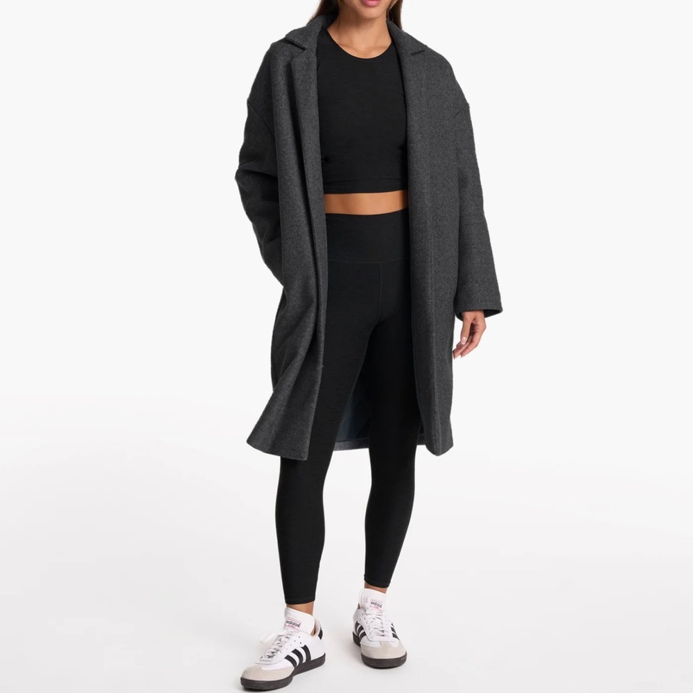 Vuori black outwear size M/L